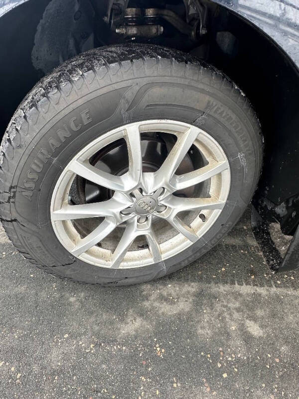 2012 Audi Q5 2.0T quattro Premium Plus