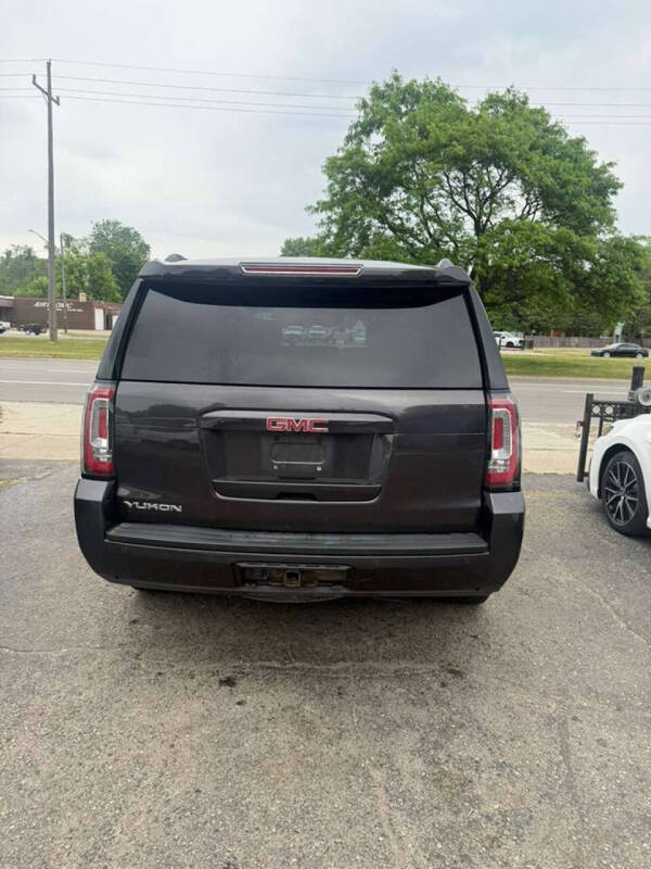 2017 GMC Yukon SLT