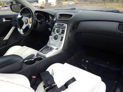 2010 Hyundai Genesis Coupe