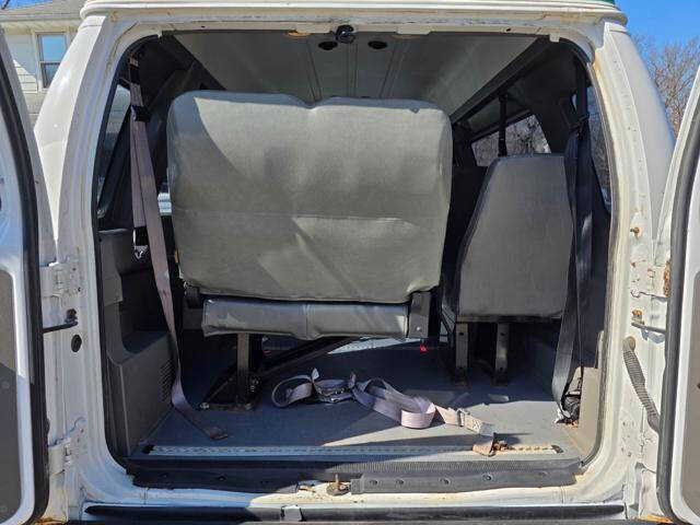 2012 Ford E-Series E-350 SD