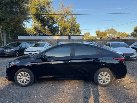 2022 Hyundai Accent SE