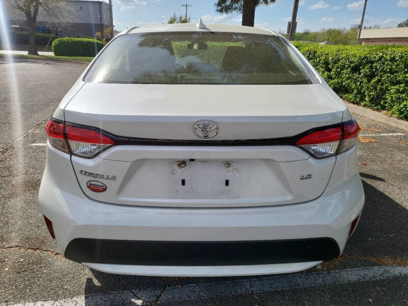 2020 Toyota Corolla LE