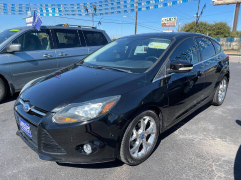 2012 Ford Focus for sale at Jesco Auto Sales in San Antonio TX