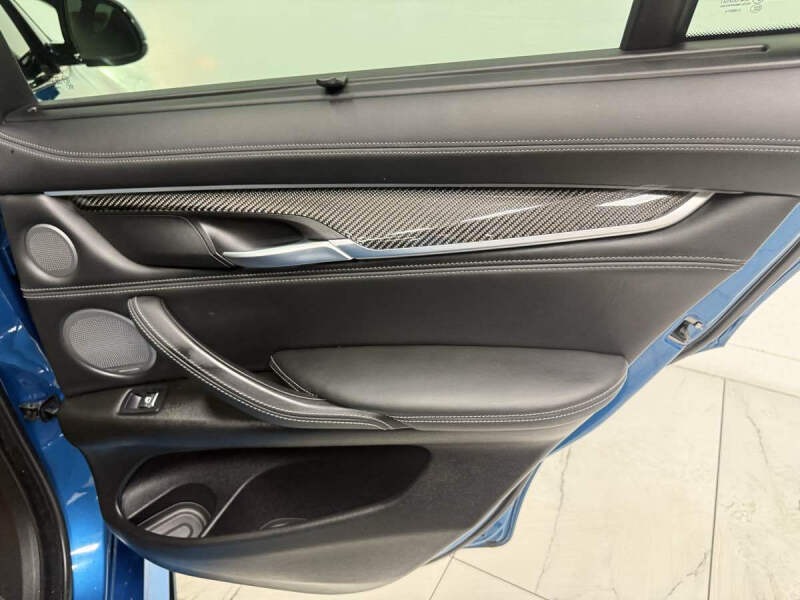 2015 BMW X6 M