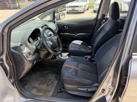 2016 Nissan Versa Note SR