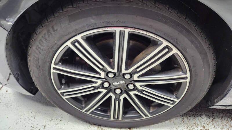 2017 Lincoln Continental Reserve