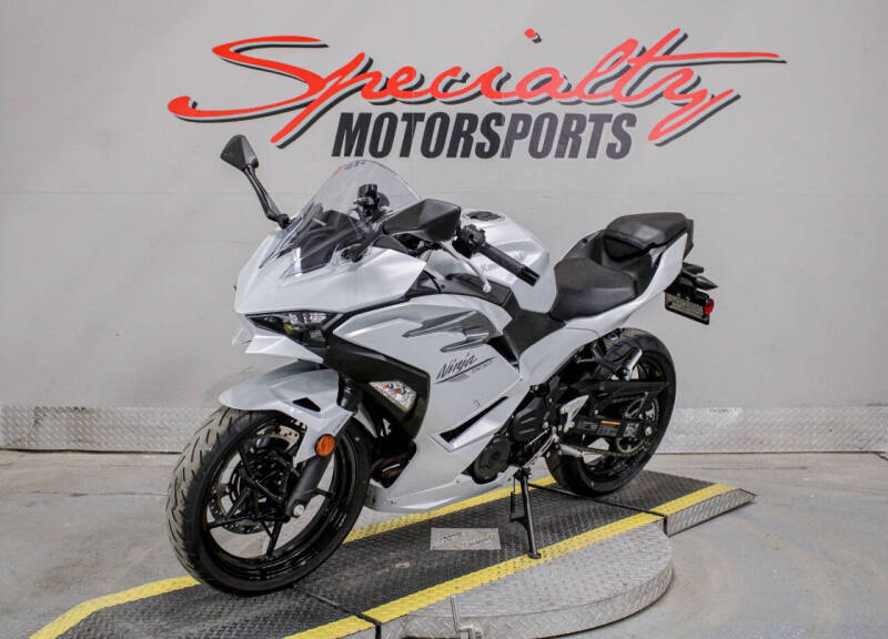 2024 Kawasaki Ninja 500 SE ABS