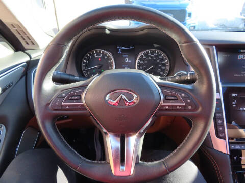 2023 Infiniti Q50 Luxe