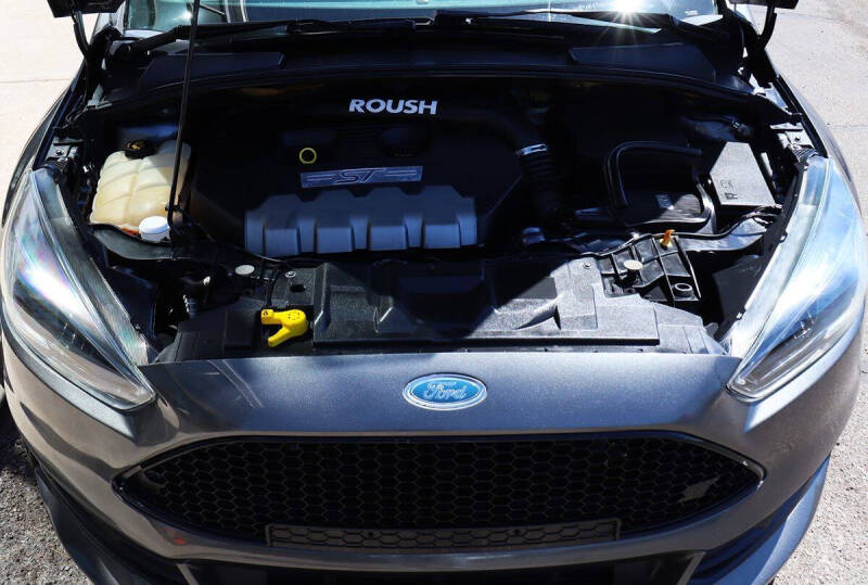 2018 Ford Focus ST