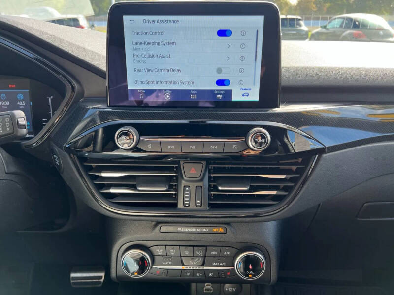 2024 Ford Escape Hybrid ST-Line