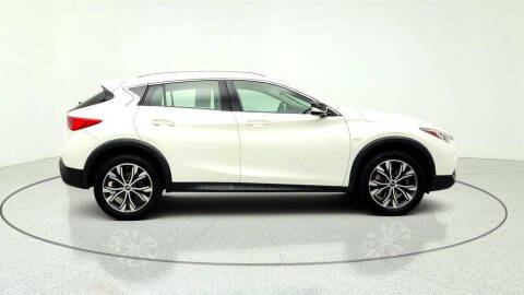 2018 Infiniti QX30
