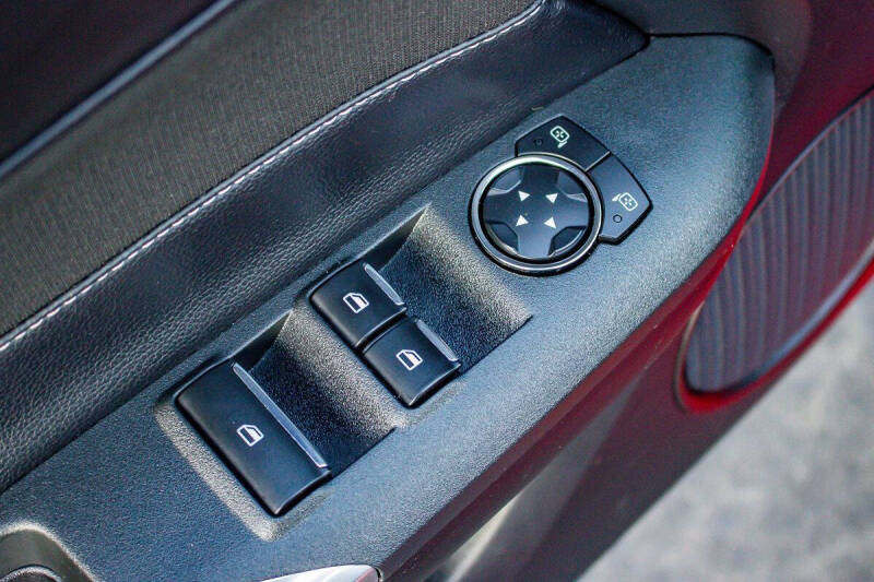 2016 Ford Mustang V6