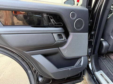 2020 Land Rover Range Rover P525 HSE