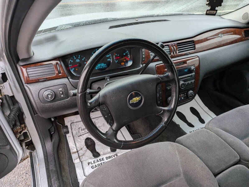 2011 Chevrolet Impala LT