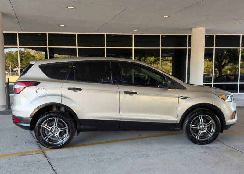 2017 Ford Escape S