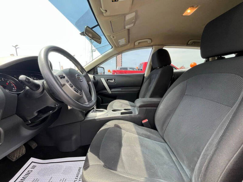 2015 Nissan Rogue Select S