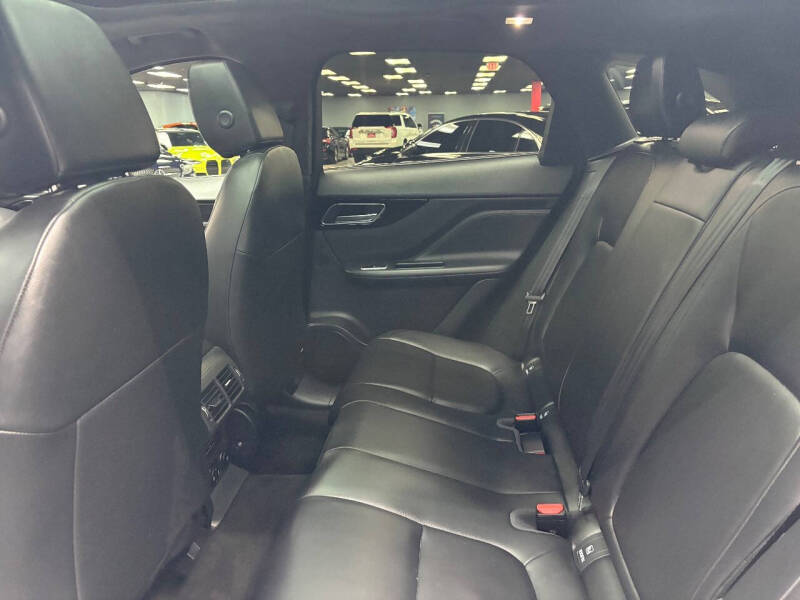 2020 Jaguar F-PACE 25t Premium