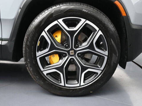 2022 Rivian R1S Launch Edition