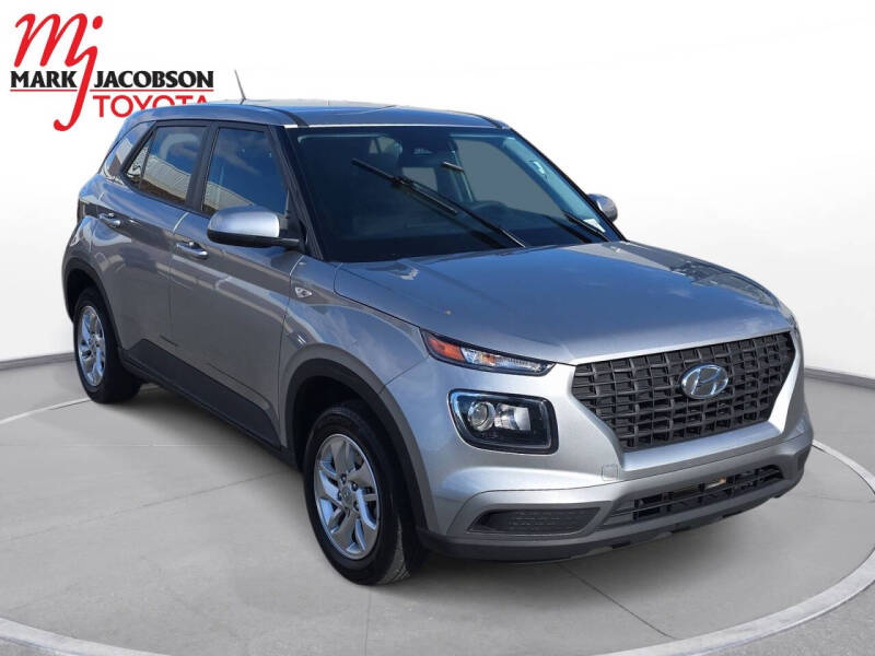 2024 Hyundai Venue SE