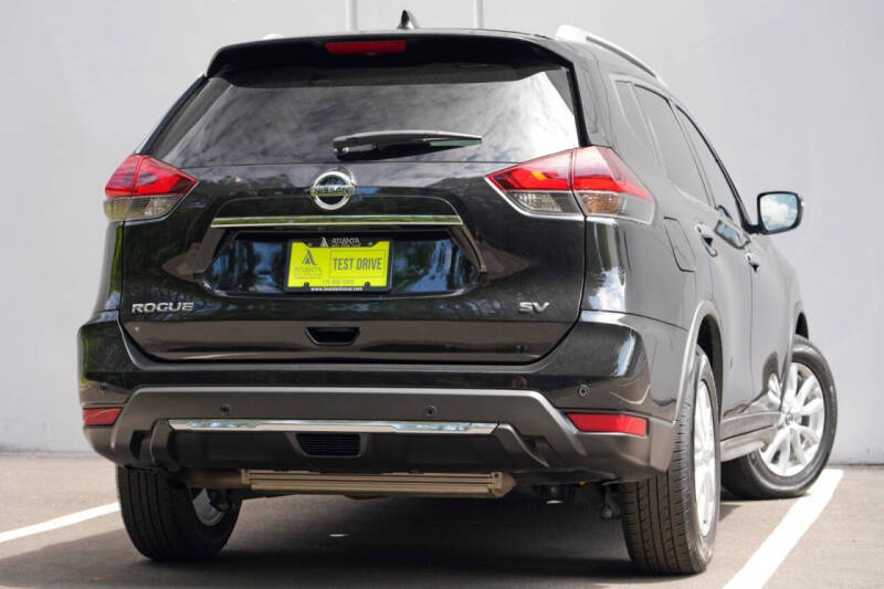 2020 Nissan Rogue SV