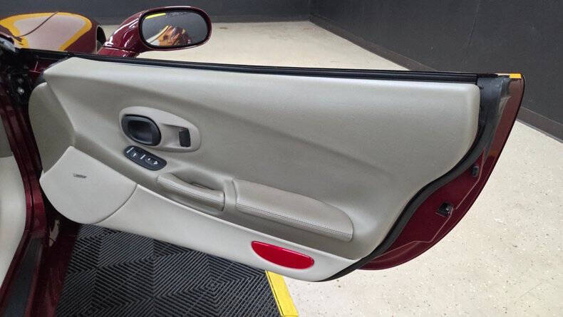 2003 Chevrolet Corvette