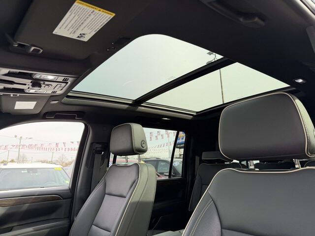 2024 Chevrolet Suburban Premier