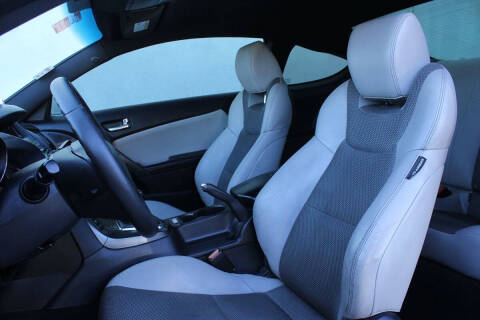 2016 Hyundai Genesis Coupe