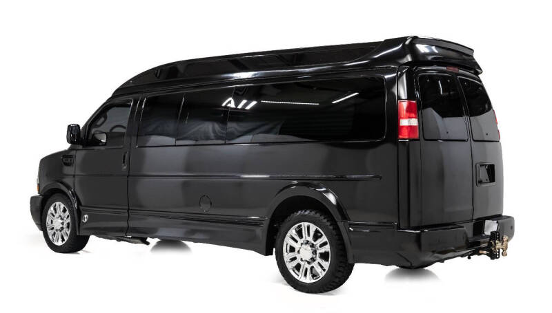 2017 Chevrolet Express 2500
