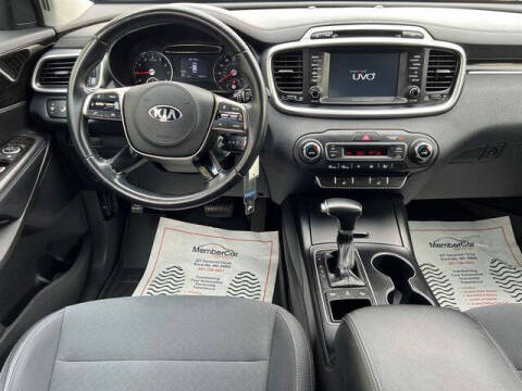 2019 Kia Sorento LX