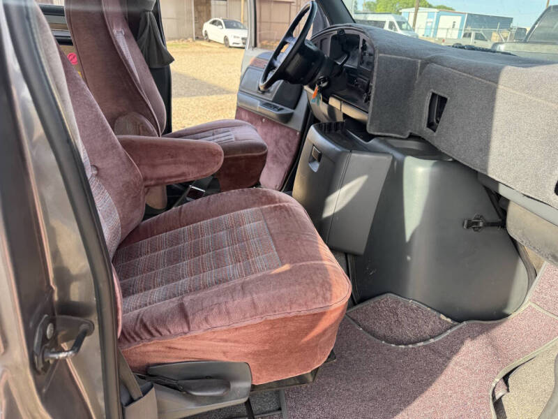 1992 Ford E-Series E-250