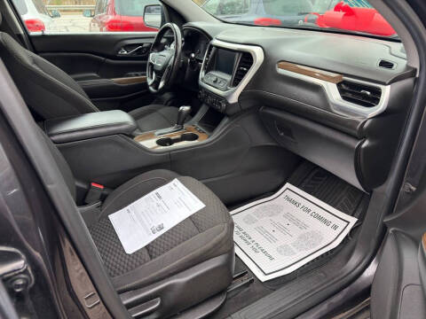 2017 GMC Acadia SLE-1