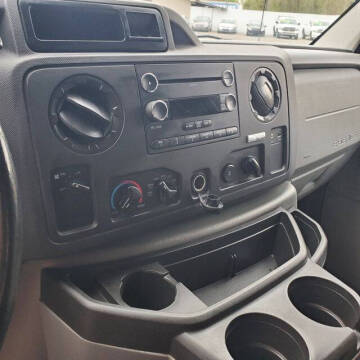 2014 Ford E-Series E-150