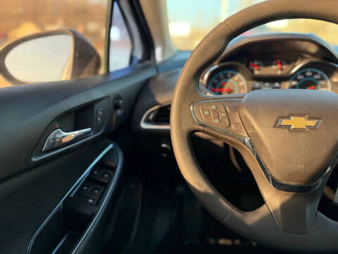 2017 Chevrolet Cruze LT Auto