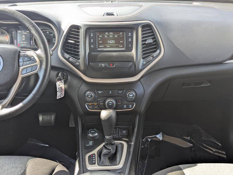 2018 Jeep Cherokee Latitude