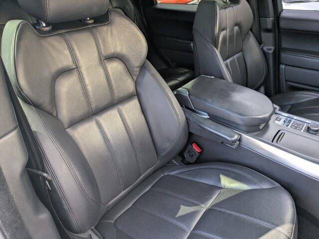 2017 Land Rover Range Rover Sport SE