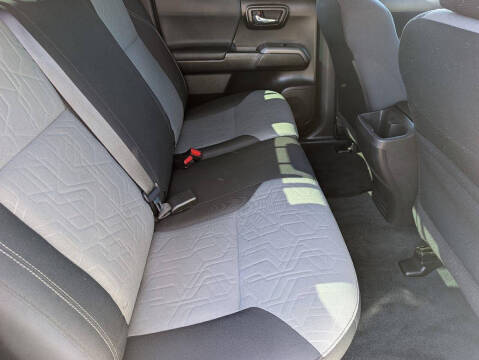 2022 Toyota Tacoma TRD Off-Road