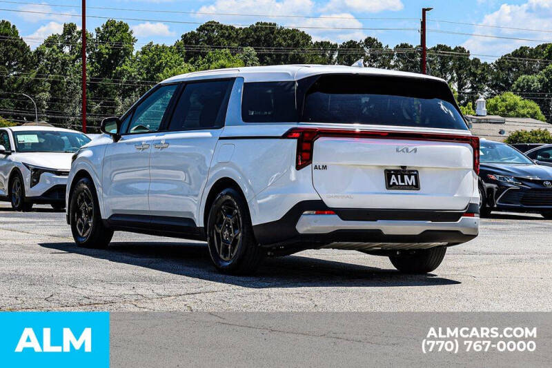 2025 Kia Carnival LXS
