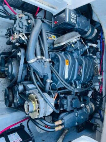 2001 Four Winns FUNSHIP 254