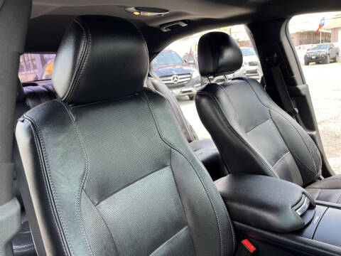 2015 Ford Taurus Limited