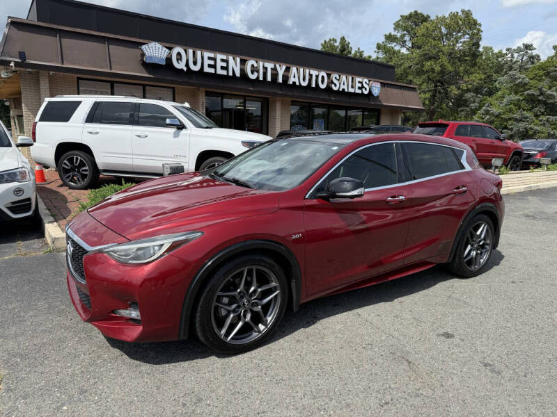 2017 INFINITI QX30