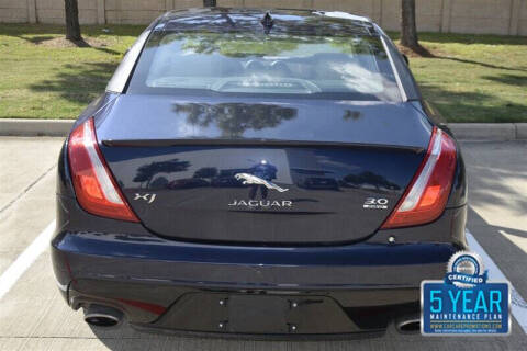 2016 Jaguar XJ R-Sport