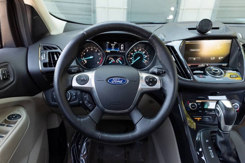 2015 Ford Escape Titanium