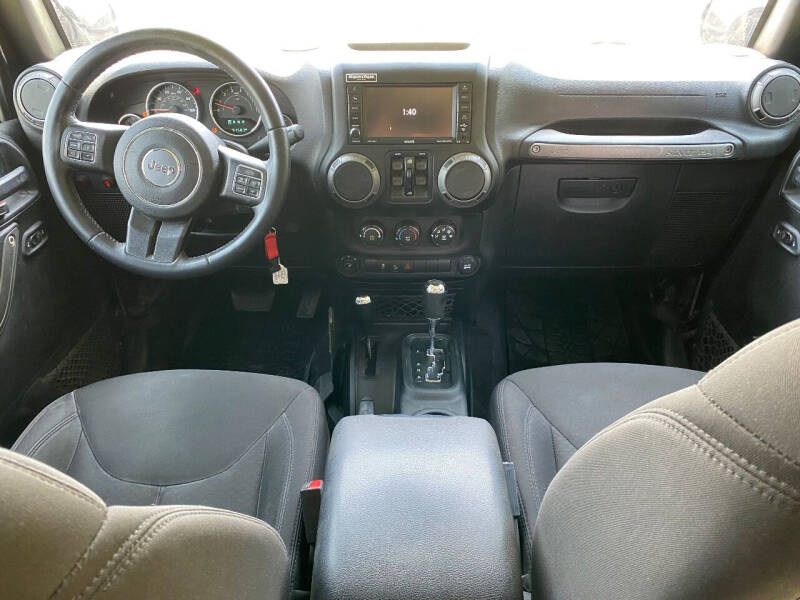 2017 Jeep Wrangler Unlimited Willys Wheeler W