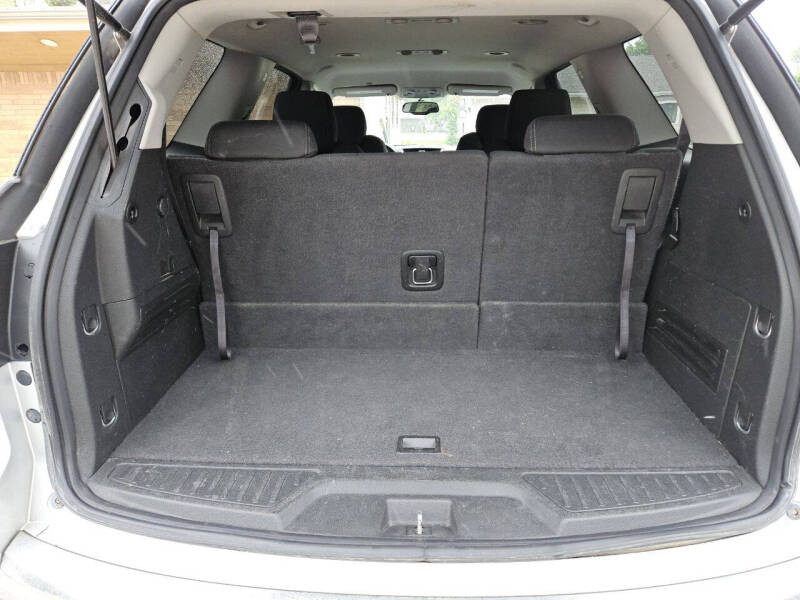 2014 GMC Acadia SLE-2