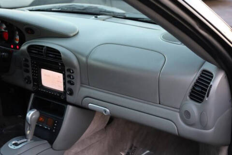 2004 Porsche 911 Carrera 4S