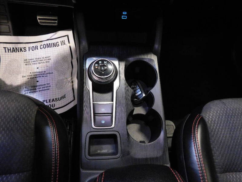 2023 Ford Escape ST-Line Select