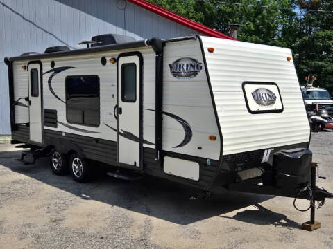 2017 Viking 21FQ