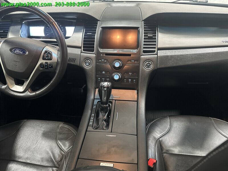 2015 Ford Taurus SEL