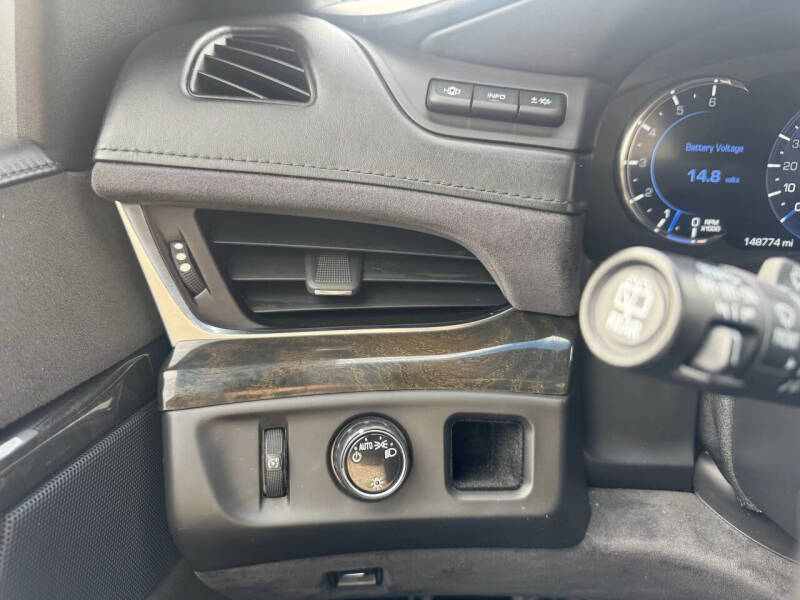 2017 Cadillac Escalade ESV Platinum