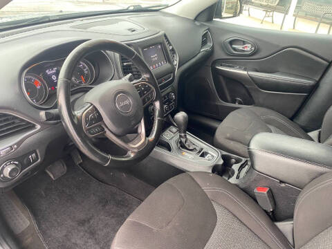 2020 Jeep Cherokee Latitude